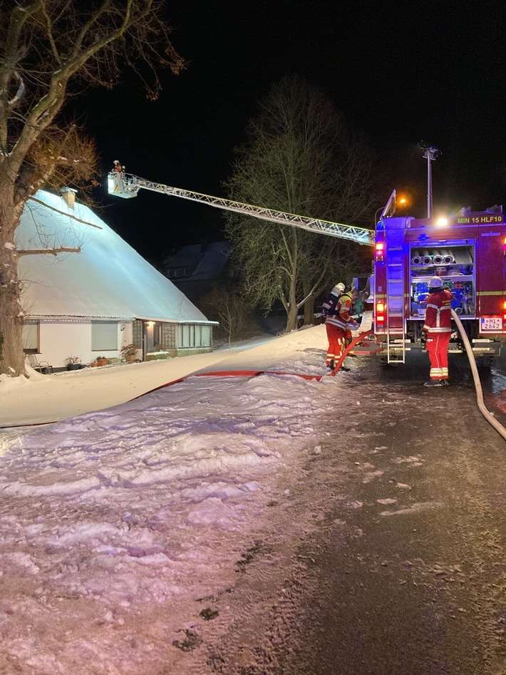 FW Minden: Feuer in Fachwerkhaus rechtzeitig entdeckt