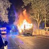 FW Düren: Feuerwehr Düren in der Nacht bei vier Einsätzen gleichzeitig gefordert