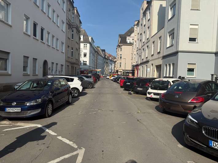FW-DO: Kohlenmonoxid Austritt im Kreuzviertel - Falschparker behindern Feuerwehreinsatz
