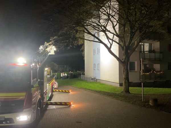 FW-DO: Zimmerbrand in einem Wohngebäude
