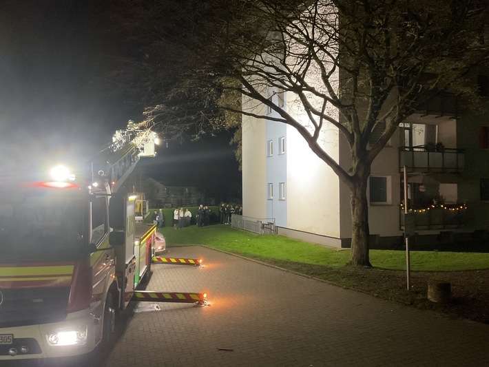FW-DO: Zimmerbrand in einem Wohngebäude