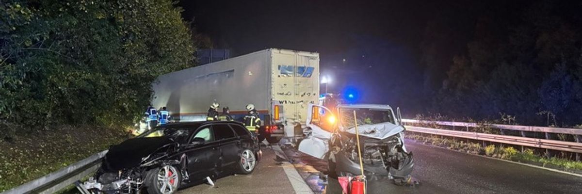 FW-EN: Unfall auf BAB mit fünf Fahrzeugen