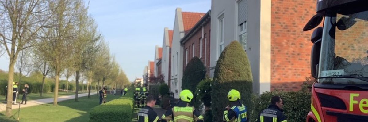 FW-GE: Kellerbrand in Gelsenkirchen-Horst - Eine verletzte Person
