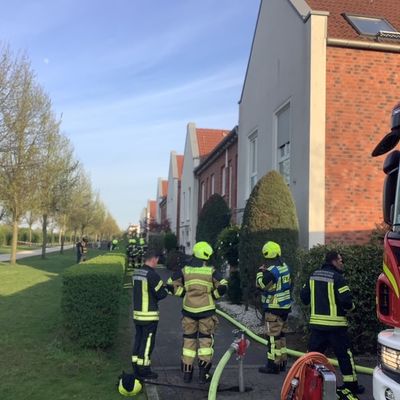 FW-GE: Kellerbrand in Gelsenkirchen-Horst - Eine verletzte Person