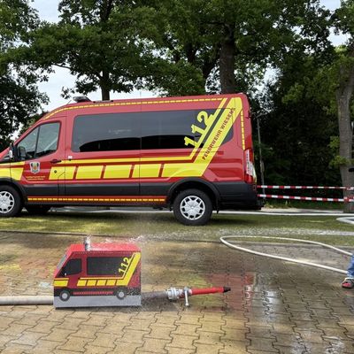 FW-AUR: Große Festivitäten würdigen neun Jahrzehnte Brockzeteler Feuerwehrgeschichte