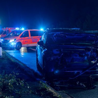 FW-MK: Verkehrsunfall auf der A46