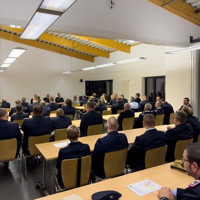 FW-OLL: Kreisfeuerwehr Oldenburg - Anzahl der angebotenen Lehrgänge nahezu verdoppelt