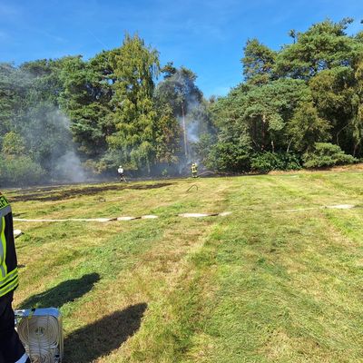 FW-ROW: Sieben Feuerwehren löschen Flächenbrand bei Horstedt