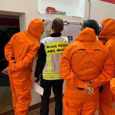 FW Beverungen: Erfolgreiche CBRN-Sonderausbildung in Beverungen / Einsatzkräfte schließen erstmals durchgeführten Lehrgang im Kreis Höxter ab