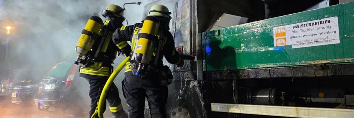 FW Celle: Lkw-Brand