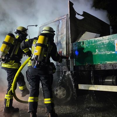 FW Celle: Lkw-Brand