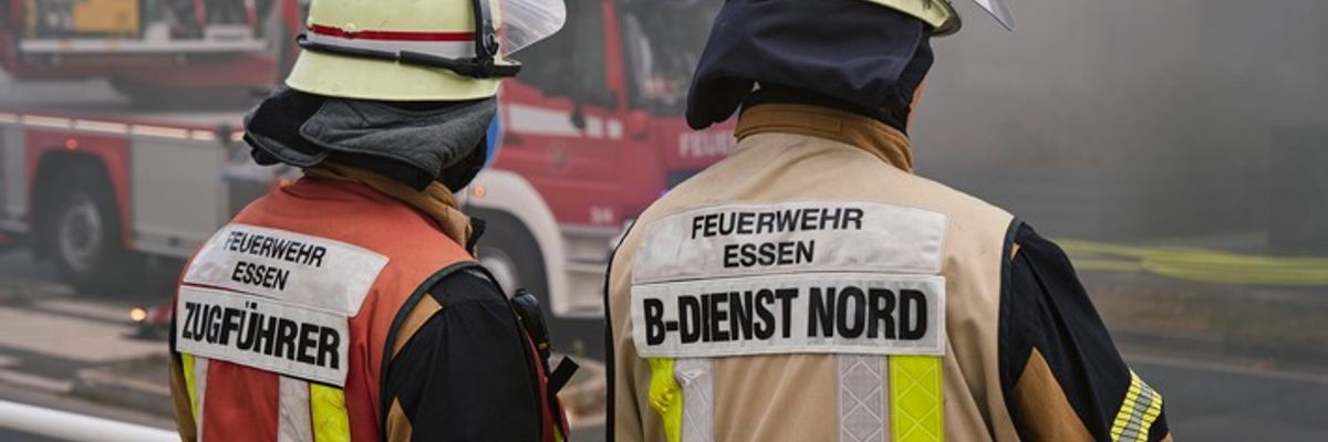 FW-E: Zimmerbrand in Essen-Altenessen - Wohnung nicht mehr bewohnbar