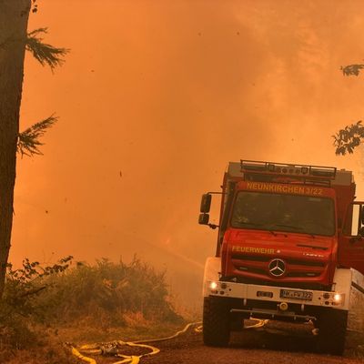 FW LK Neunkirchen: Waldbrand im Hosterwald: Einsatz nach 78 Stunden beendet