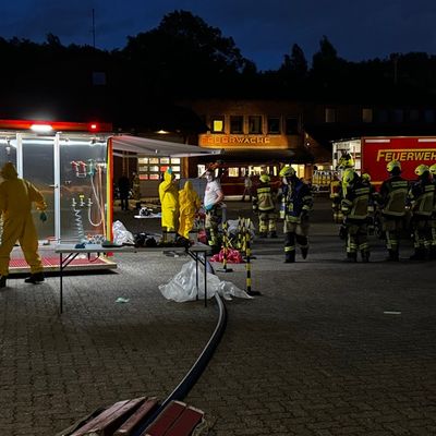 FW-PI: Feuer in leerstehenden Gewerbegebäude