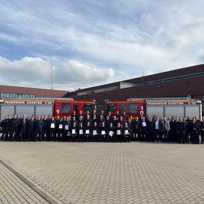 FW-Dorsten: Neue Brandmeister verstärken die Feuerwehr Dorsten
