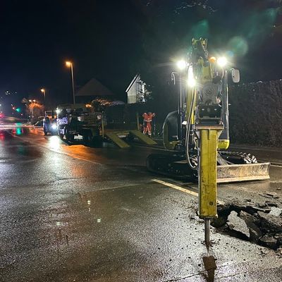 FW-EN: Wasserrohrbruch unter der Bochumer Straße