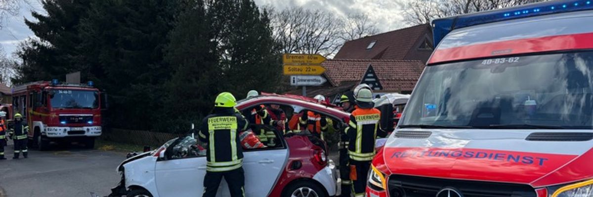 FW-ROW: Verkehrsunfall mit schwerverletzter Person in Hemslingen
