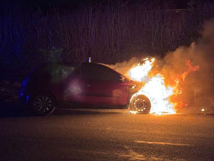 FFW Bergen: PKW Brand