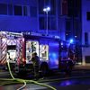 FW-E: Mehrere Mülltonnenbrände in den frühen Morgenstunden im Essener Norden- Brand in Hofeinfahrt droht auf Wohnungen überzugreifen