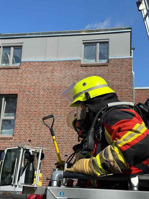 FW-SE: Dachstuhlbrand in Kaltenkirchen