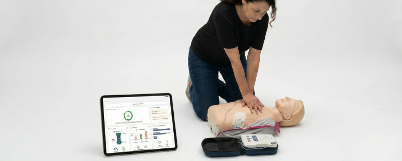 QCPR-Feedback per App - HLW-Trainingsbox – Reanimationspuppe & AED-Trainer mieten