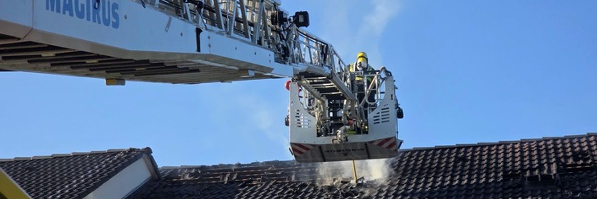 FW Celle: Dachstuhlbrand in Altencelle (Erstmeldung)