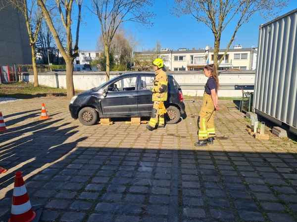FW Paderborn: Girls'Day bei der Feuerwehr Paderborn - Ein spannender Tag voller neuer Eindrücke