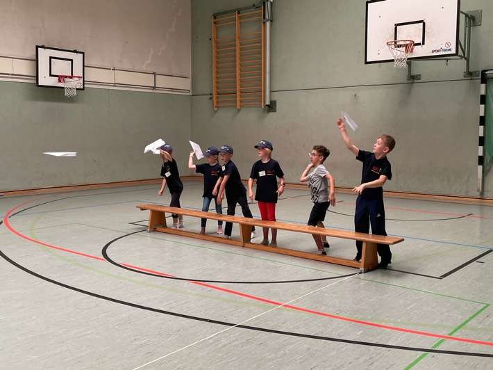FW Lehrte: 134 Kinder treffen sich zur Kinderfeuerwehr-Olympiade in Hämelerwald