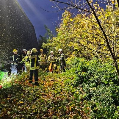 FW Königswinter: Personenrettung am Drachenfels