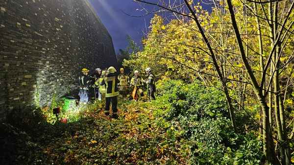 FW Königswinter: Personenrettung am Drachenfels