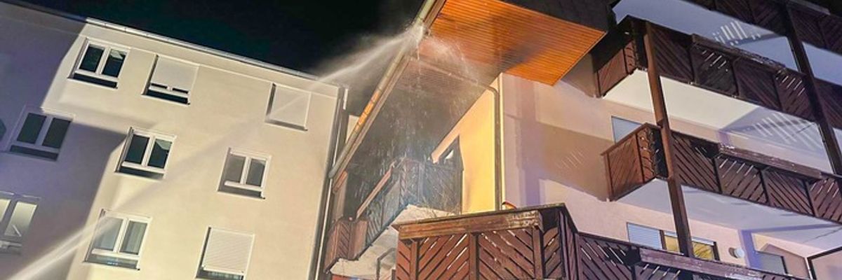 KFV-CW: Brand in Mehrfamilienhaus in Bad Herrenalb - Schnelles Eingreifen verhindert größeren Schaden