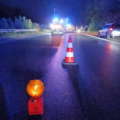 FW-AR: Polizeihubschrauber im Einsatz- Verkehrsunfall auf der Autobahn