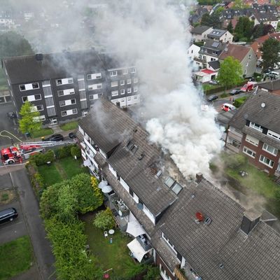 FW Datteln: Dachstuhlbrand, hoher Sachschaden