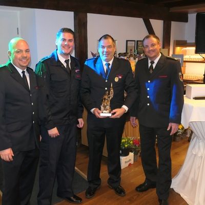 Feuerwehr Kalkar: Kameradschaftsabend der Freiwilligen Feuerwehr Appeldorn im Zeichen von 100 Jahren Gemeinschaft