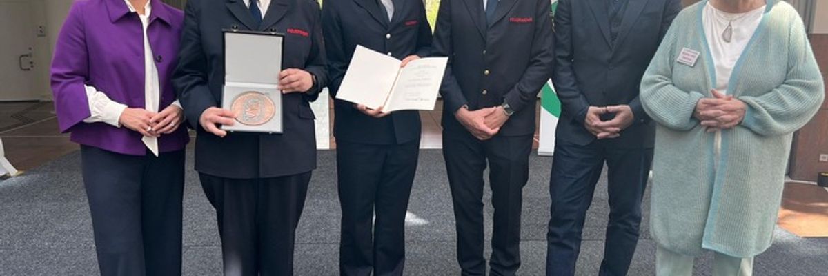 FW-Velbert: Musikzug der Freiwilligen Feuerwehr Velbert erhält ProMusica Plakette des Bundespräsidenten