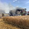 FW Mettmann: Mähdrescher geht in Flammen auf