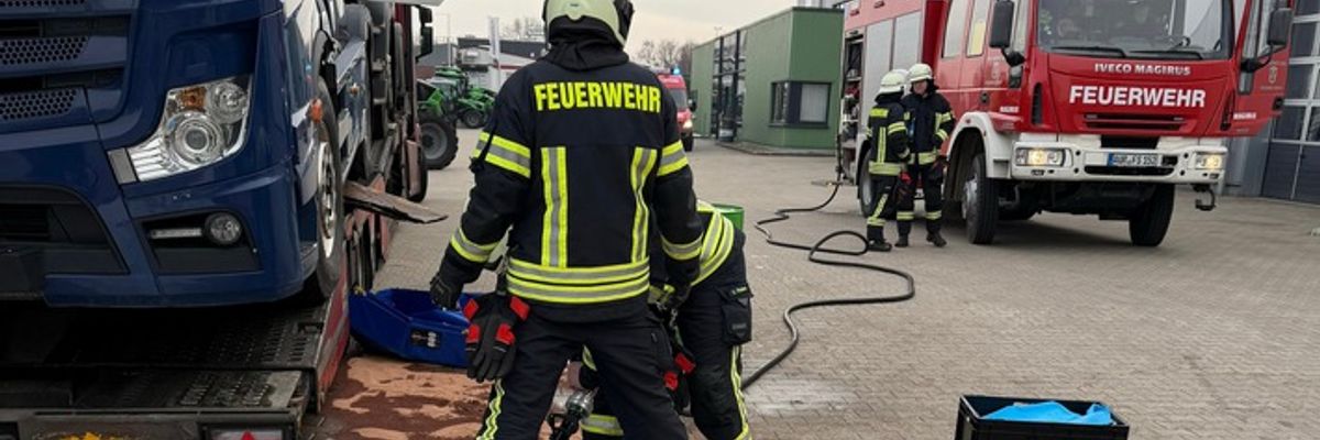 FW-AUR: Dieselkraftstoff bedroht naheliegende Gewässer