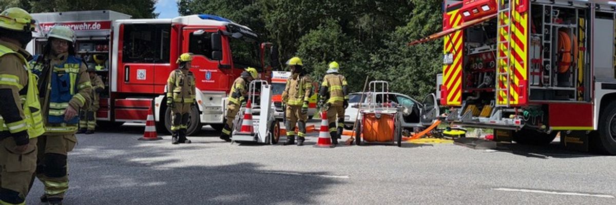 FW-SE: schwerer Verkehrsunfall auf der Bundesstraße 206