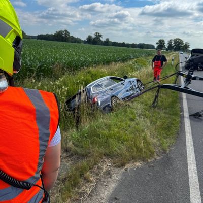 FW Flotwedel: Zwei parallele Einsätze beschäftigen die Feuerwehren bei Eicklingen