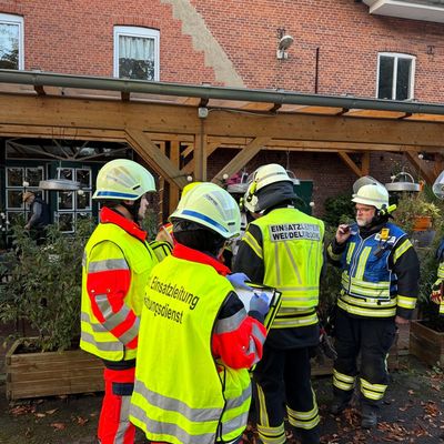 FW-SE: Alarmübung: Mehrere Personen vermisst- Gemeinsame Übung von Feuerwehr und Rettungsdienst