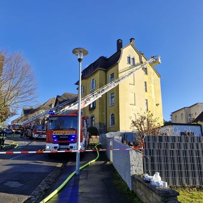 FW-EN: ABSCHLUSSMELDUNG: Dachstuhlbrand in Wetter (Ruhr)