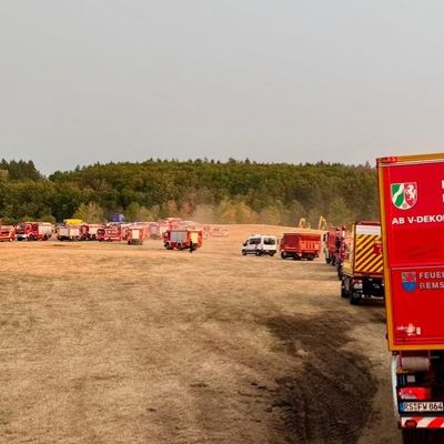 FW-RS: Einsatz der Bereitschaft 5 beim Waldbrand im Hürtgenwald beendet