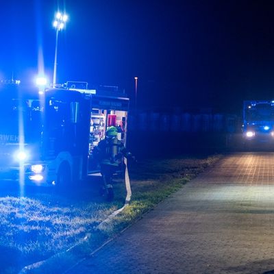 FW Flotwedel: Verpuffung in Werkstatt - Organisationsübergreifende Einsatzübung in Eicklingen