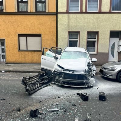 FW-BO: Schwerer Verkehrsunfall in Westenfeld fordert 5 Verletzte