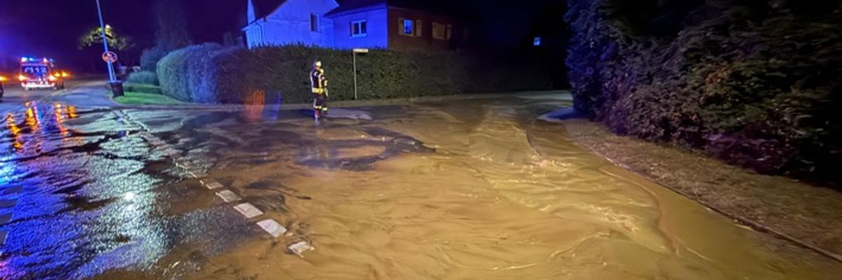 FW-Schermbeck: Erneuter nächtlicher Rohrbruch