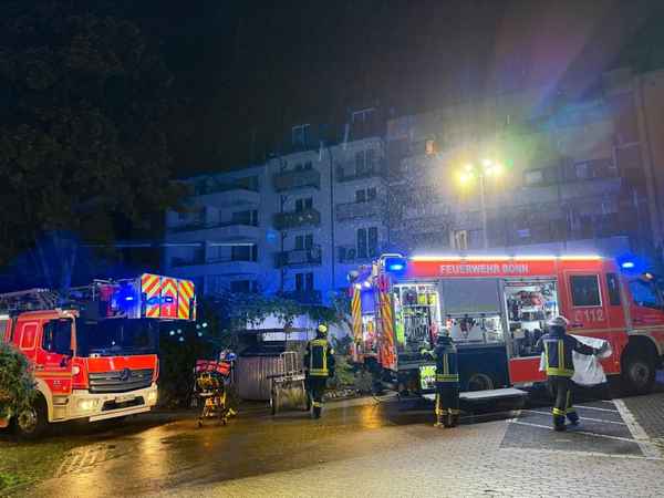 FW-BN: Brand in der Küche eines Wohnheims, Bonn-Nordstadt