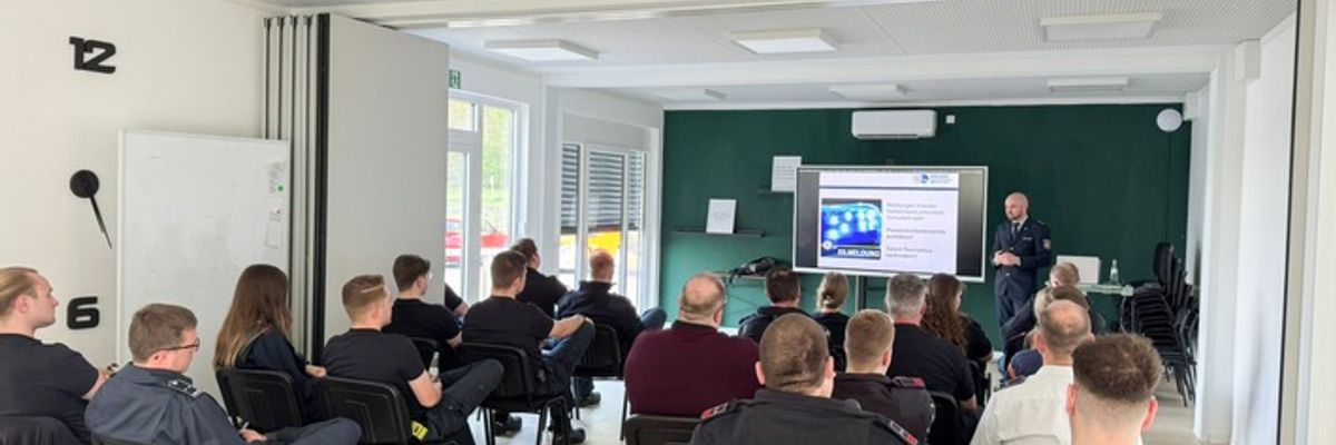 FW-MK: Interne Schulung für Social-Media-Beauftragte der Freiwilligen Feuerwehr