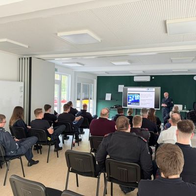 FW-MK: Interne Schulung für Social-Media-Beauftragte der Freiwilligen Feuerwehr