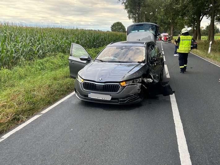 FW-ROW: Schwerer Verkehrsunfall auf der Kreisstraße 139 - Motorradfahrer schwer verletzt +++ Katze in misslicher Lage