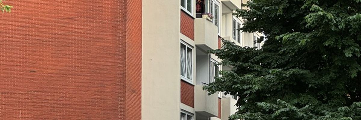 FW-GE: Feuer mit Menschenleben in Gefahr in Bulmke-Hüllen